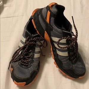 Adidas tennis shoes